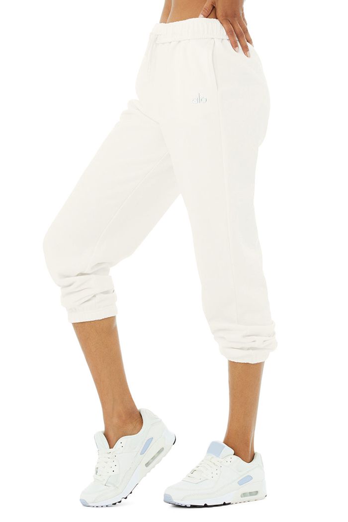 Alo Yoga Accolade Sweat Byxor Dam Vita | 6357480-VB