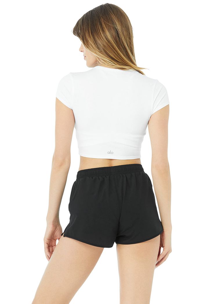 Alo Yoga Alosoft Crop Finesse Short Sleeve Dam Vita | 9671824-LF