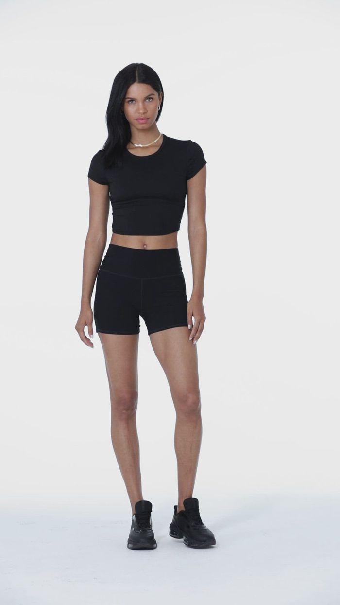 Alo Yoga Alosoft Crop Finesse Short Sleeve Dam Vita | 9671824-LF