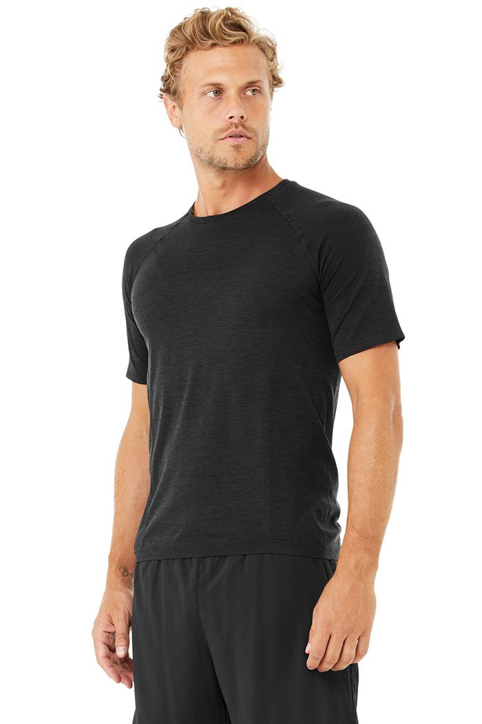 Alo Yoga Amplify Seamless Tee Short Sleeve Herr Svarta | 6238091-OA