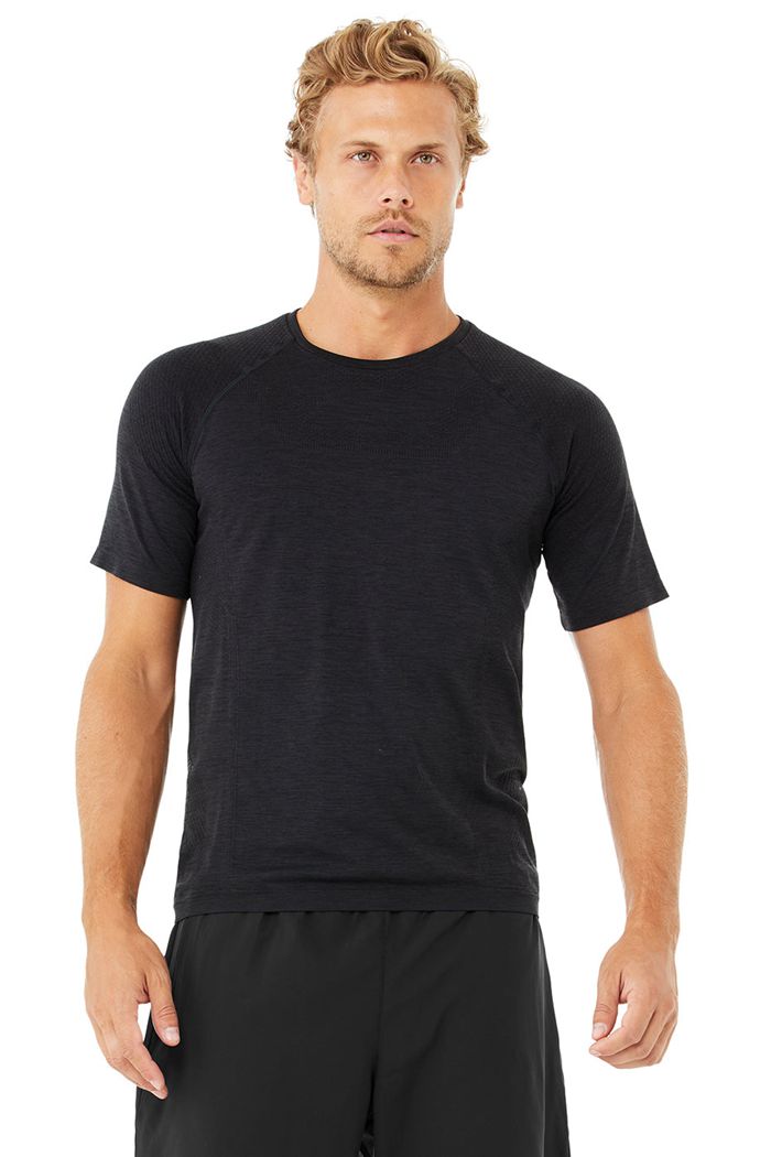 Alo Yoga Amplify Seamless Tee Short Sleeve Herr Svarta | 6238091-OA