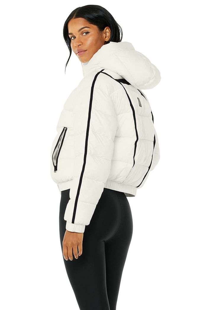 Alo Yoga Aspen Love Puffer Jacka Dam Vita | 5763041-RD