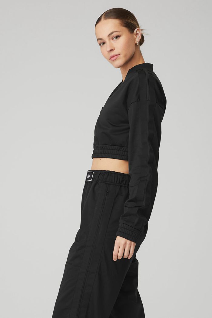 Alo Yoga Cropped Prizewinner Jacka Dam Svarta | 3256417-UZ