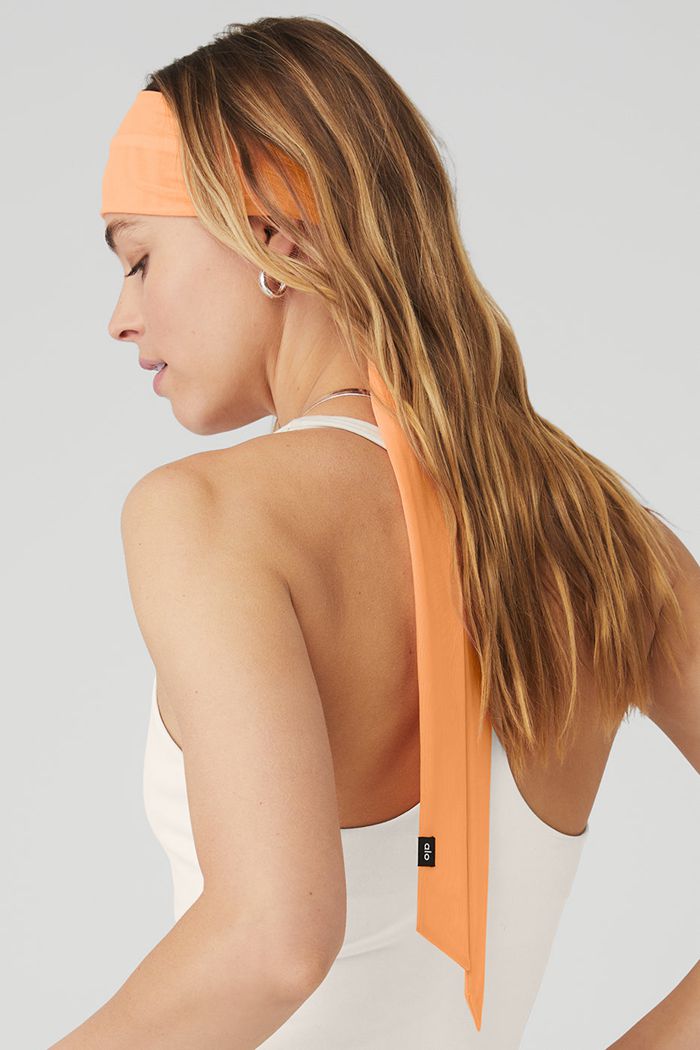 Alo Yoga Fresh Mesh Tie Pannband Dam Orange | 1247038-VY