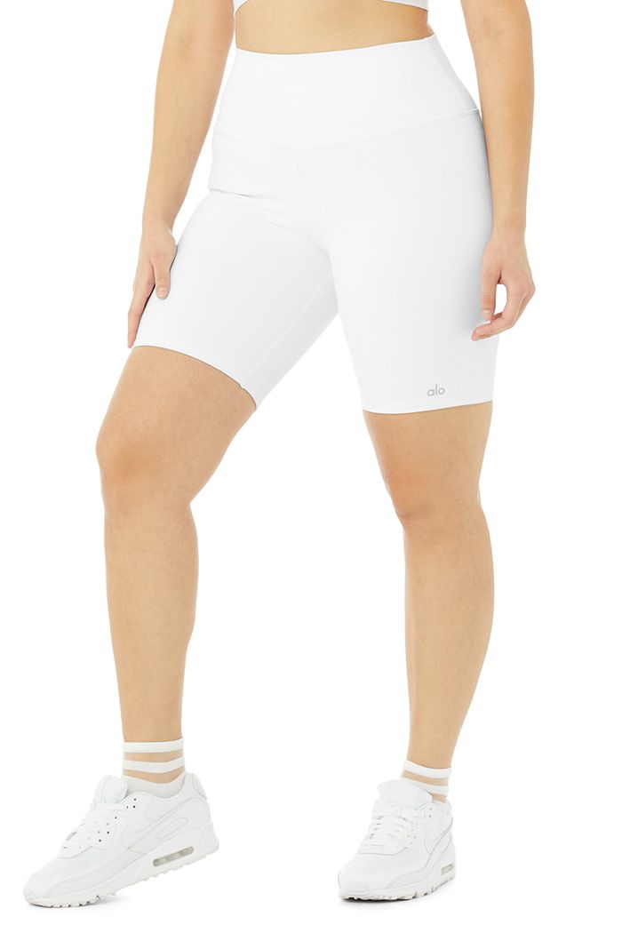 Alo Yoga High-Midja Biker Short Dam Vita | 6087451-IR