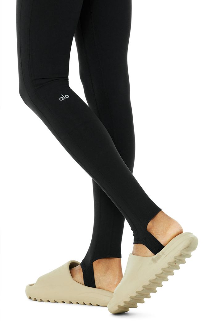 Alo Yoga High-Midja Vinter Warmth Plush Stirrup Leggings Dam Svarta | 5478019-ON