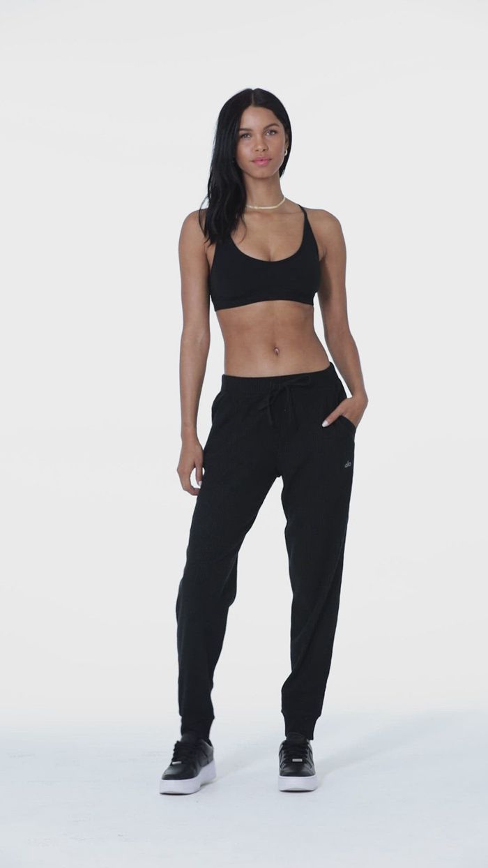 Alo Yoga Muse Sweat Byxor Dam Vita | 3612094-RY