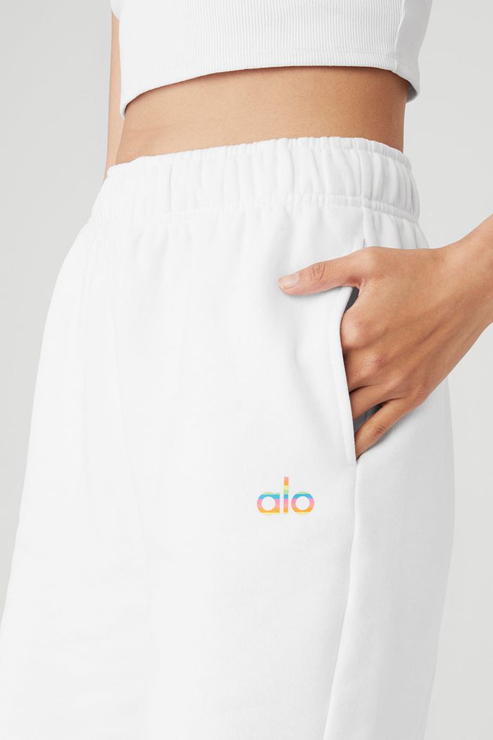 Alo Yoga Pride Accolade Sweat Short Dam Vita | 4129635-ZB