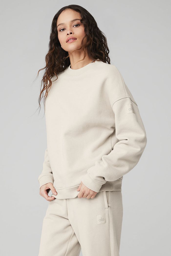 Alo Yoga Renown Crew Neck Sweatshirt Dam Beige | 3952406-NF