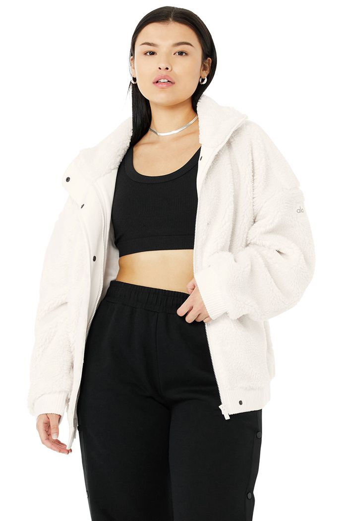 Alo Yoga Sherpa Varsity Jacka Dam Vita | 7512968-BW