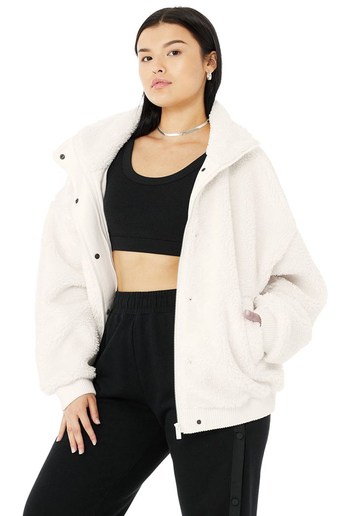 Alo Yoga Sherpa Varsity Jacka Dam Vita | 7512968-BW